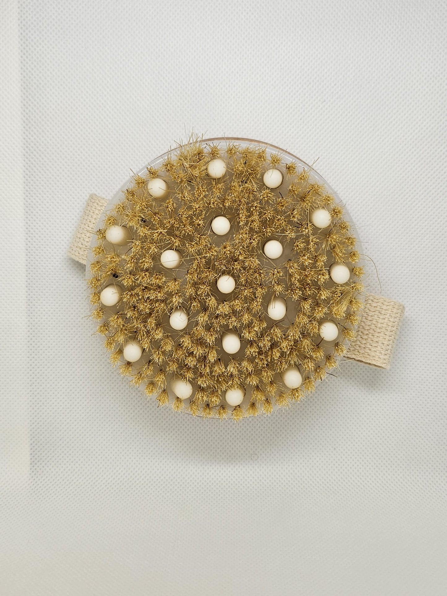 Dry brushing body brush